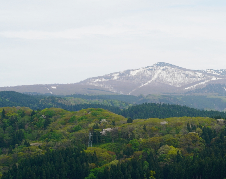 森吉山